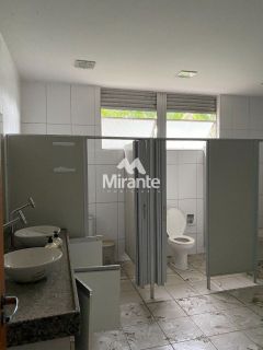 Galpão / Depósito / Armazém Para Alugar no bairro CIS em Feira De Santana