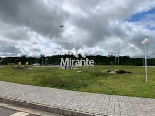 Lote / Terreno de Condomínio Para Vender no bairro Chaparral em Feira De Santana