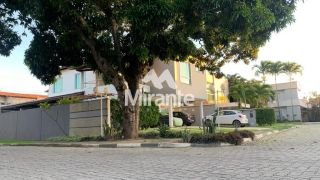 Casa de Condomínio Para Vender com 4 quartos sendo 3 suítes no bairro Sim em Feira De Santana