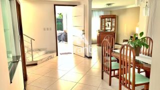 Casa de Condomínio Para Vender com 4 quartos sendo 3 suítes no bairro Sim em Feira De Santana