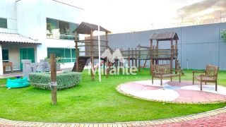 Casa de Condomínio Para Vender com 4 quartos sendo 3 suítes no bairro Sim em Feira De Santana