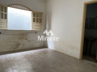 Casa Para Vender com 3 quartos sendo 1 suítes no bairro Mangabeira em Feira De Santana