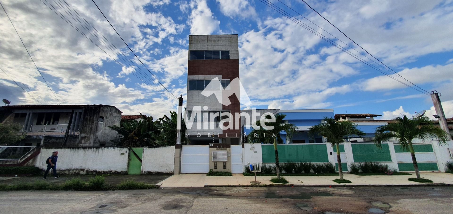 Apartamento Para Vender com 2 quartos no bairro Brasília em Feira De Santana