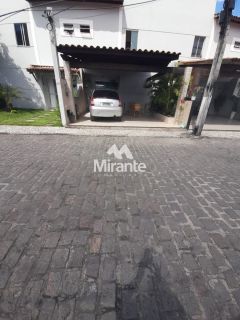 Casa Para Vender com 3 quartos no bairro Papagaio em Feira De Santana