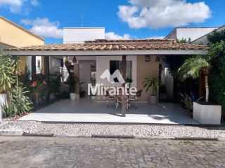 Casa de Condomínio Para Vender com 3 quartos sendo 1 suíte no bairro Sim em Feira De Santana