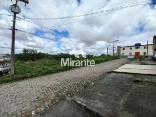 Lote / Terreno de Bairro Para Vender no bairro Santa Mônica em Feira De Santana