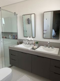 Apartamento Para Vender com 3 quartos 3 sendo suítes no bairro Santa Mônica em Feira De Santana