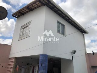 Casa Para Vender com 4 quartos sendo 4 suítes no bairro Capuchinhos em Feira De Santana