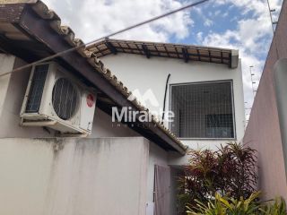 Casa Para Vender com 4 quartos sendo 4 suítes no bairro Capuchinhos em Feira De Santana