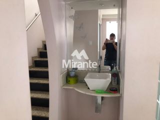 Casa Para Vender com 4 quartos sendo 4 suítes no bairro Capuchinhos em Feira De Santana