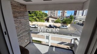 Casa Para Vender com 4 quartos sendo 3 suítes no bairro Santa Mônica em Feira De Santana