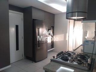 Apartamento Mobiliado Para Vender com 4 quartos sendo 3 suítes no bairro Santa Mônica em Feira De Santana