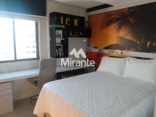 Apartamento Mobiliado Para Vender com 4 quartos sendo 3 suítes no bairro Santa Mônica em Feira De Santana