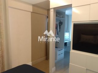 Apartamento Mobiliado Para Vender com 4 quartos sendo 3 suítes no bairro Santa Mônica em Feira De Santana