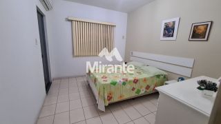 Casa Para Vender com 4 quartos sendo 2 suítes no bairro Capuchinhos em Feira De Santana