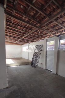 Casa Para Vender com 2 quartos no bairro Rua Nova em Feira De Santana