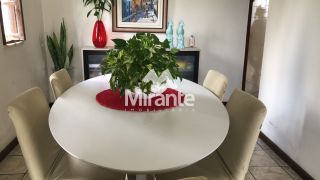 Casa de Condomínio Para Vender com 3 quartos sendo 3 suítes no bairro Santa Mônica em Feira De Santana