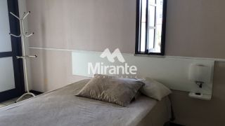 Casa de Condomínio Para Vender com 3 quartos sendo 3 suítes no bairro Santa Mônica em Feira De Santana