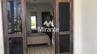 Casa de Condomínio Para Vender com 3 quartos sendo 3 suítes no bairro Santa Mônica em Feira De Santana