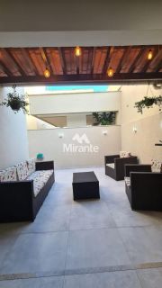 Casa de Condomínio Para Vender com 3 quartos sendo 3 suítes no bairro Sim em Feira De Santana