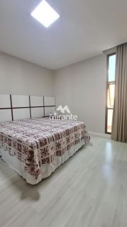 Casa de Condomínio Para Vender com 3 quartos sendo 3 suítes no bairro Sim em Feira De Santana