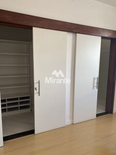 Apartamento Para Vender com 4 quartos 4 suítes no bairro Capuchinhos em Feira De Santana