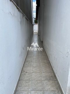 Casa Para Vender com 3 quartos sendo 1 suítes no bairro Parque Getúlio Vargas em Feira De Santana