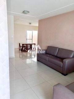 Casa de Condomínio Para Vender com 3 quartos sendo 3 suítes no bairro Pedra do Descanso em Feira De Santana