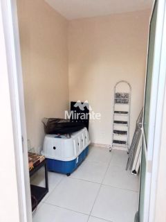 Casa de Condomínio Para Vender com 3 quartos sendo 3 suítes no bairro Pedra do Descanso em Feira De Santana