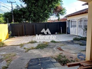 Casa Para Vender no bairro Brasília em Feira De Santana