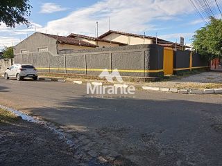 Casa Para Vender no bairro Brasília em Feira De Santana