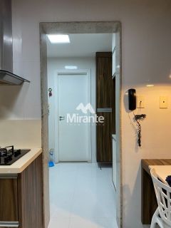 Apartamento Para Vender com 3 quartos sendo 3 suítes no bairro Santa Mônica em Feira De Santana