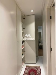 Apartamento Para Vender com 3 quartos sendo 3 suítes no bairro Santa Mônica em Feira De Santana