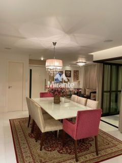 Apartamento Para Vender com 3 quartos sendo 3 suítes no bairro Santa Mônica em Feira De Santana