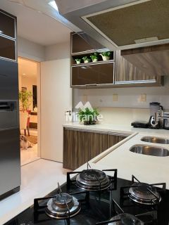 Apartamento Para Vender com 3 quartos sendo 3 suítes no bairro Santa Mônica em Feira De Santana