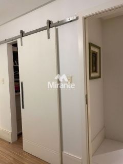 Apartamento Para Vender com 3 quartos sendo 3 suítes no bairro Santa Mônica em Feira De Santana