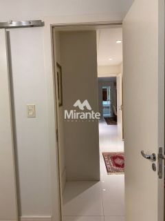 Apartamento Para Vender com 3 quartos sendo 3 suítes no bairro Santa Mônica em Feira De Santana