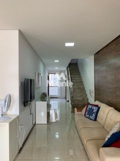 Casa Para Vender com 4 quartos sendo 3 suítes no bairro Queimadinha em Feira De Santana