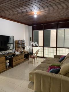 Casa Para Vender com 4 quartos sendo 3 suítes no bairro Queimadinha em Feira De Santana