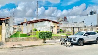 Casa Para Vender no bairro Ponto Central em Feira De Santana