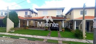 Casa de Condomínio Para Vender com 3 quartos sendo 1 suítes no bairro Capuchinhos em Feira De Santana