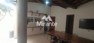 Casa de Condomínio Para Vender com 3 quartos sendo 1 suítes no bairro Capuchinhos em Feira De Santana