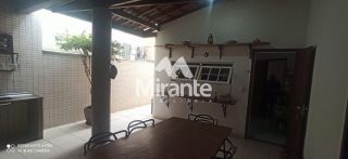 Casa de Condomínio Para Vender com 3 quartos sendo 1 suítes no bairro Capuchinhos em Feira De Santana