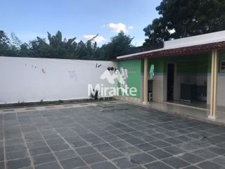Casa Para Vender com 3 quartos no bairro Santa Mônica em Feira De Santana