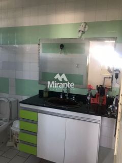 Casa Para Vender com 3 quartos no bairro Santa Mônica em Feira De Santana