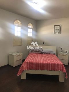 Casa Para Vender com 3 quartos no bairro Santa Mônica em Feira De Santana