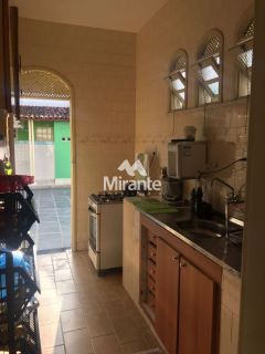 Casa Para Vender com 3 quartos no bairro Santa Mônica em Feira De Santana