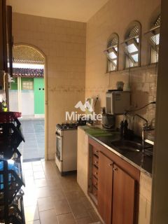 Casa Para Vender com 3 quartos no bairro Santa Mônica em Feira De Santana