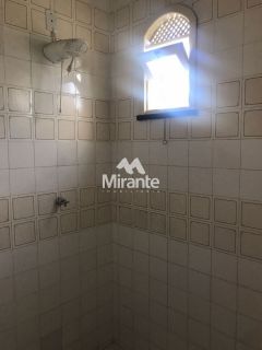 Casa Para Vender com 3 quartos no bairro Santa Mônica em Feira De Santana