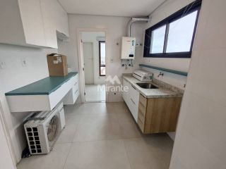 Apartamento Mobiliado Para Vender com 3 quartos sendo 3 suítes no bairro Santa Mônica em Feira De Santana